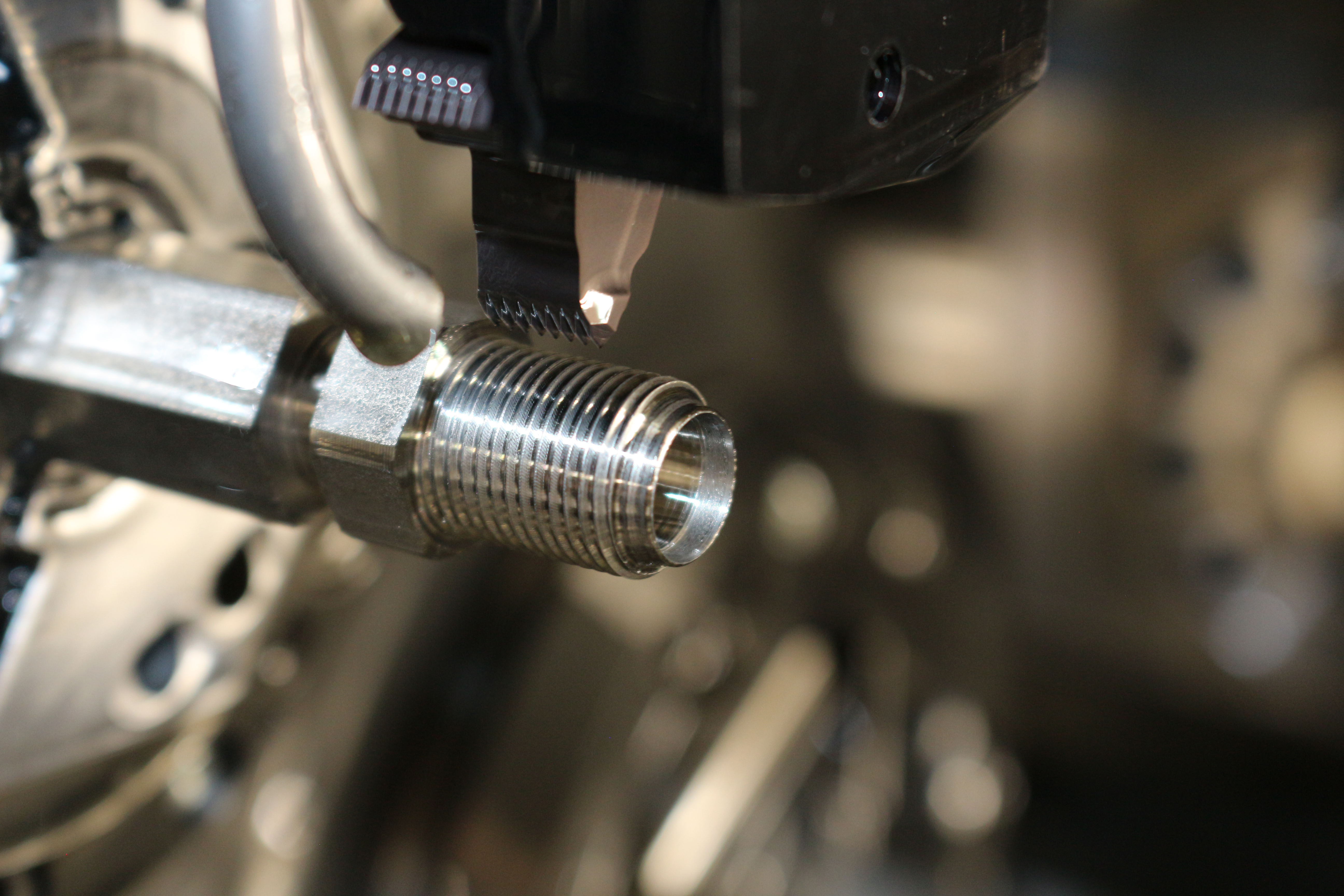 Gewindestechen mit PENTACUT-Sonderplatte