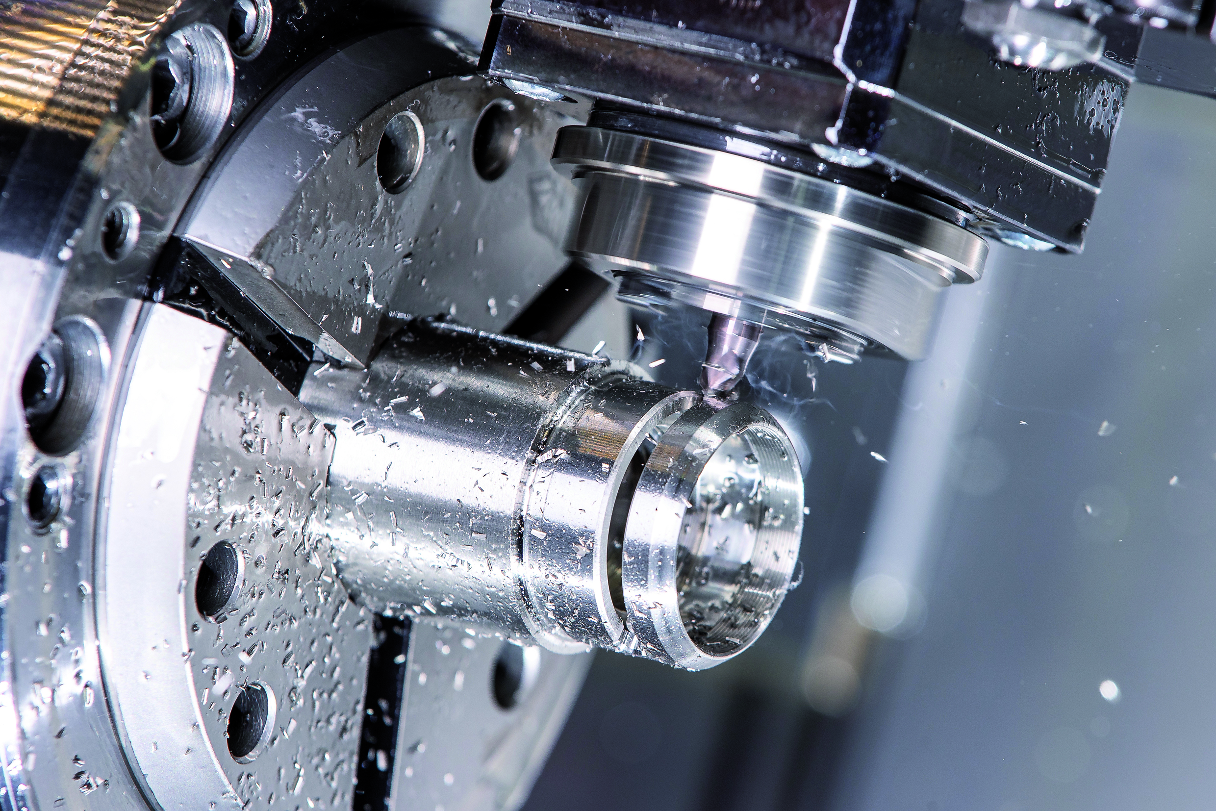 Mit Sonderfräser zur gratfreien Nut