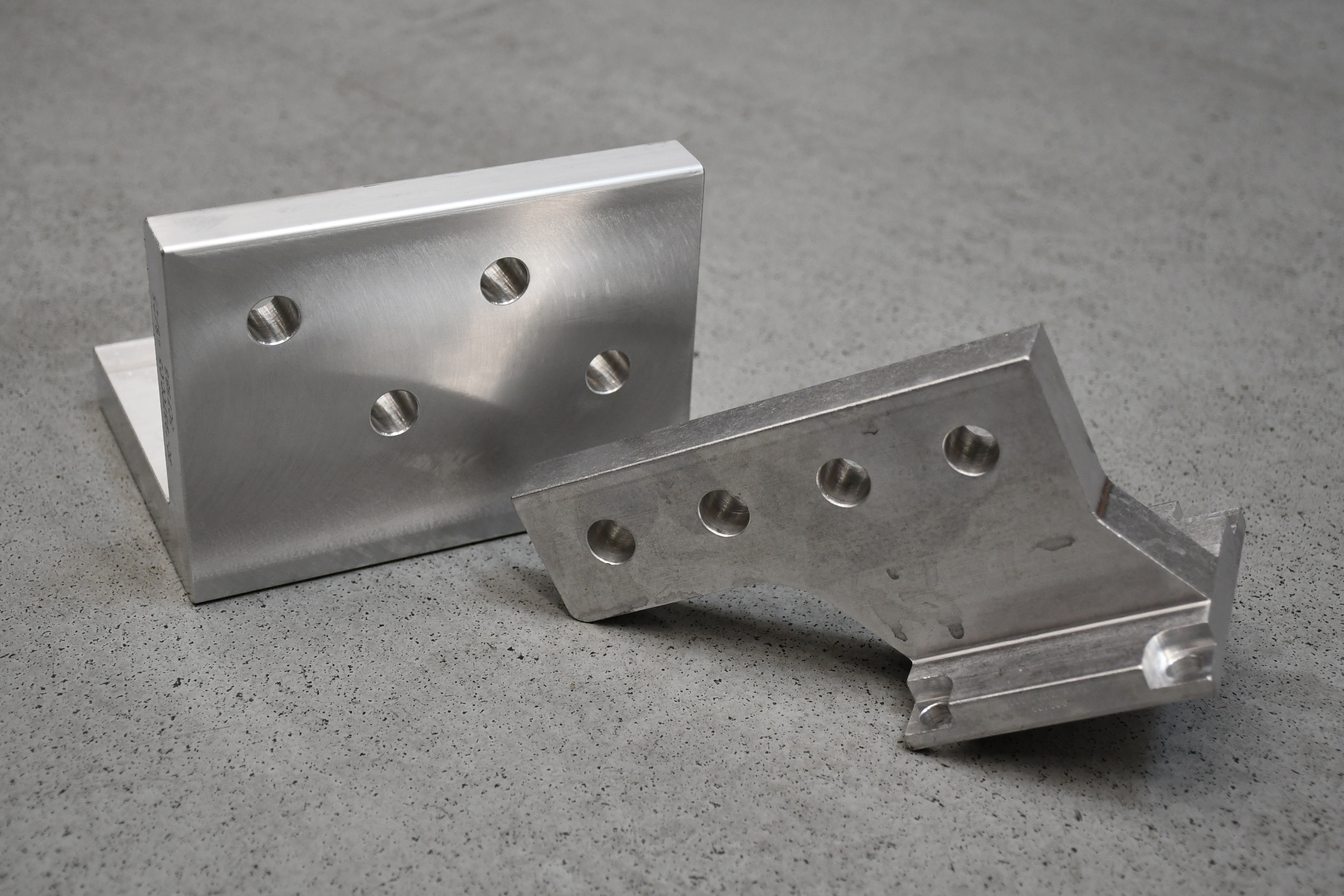 Kombiniertes Bohren & Entgraten spart Zeit und schafft Sicherheit