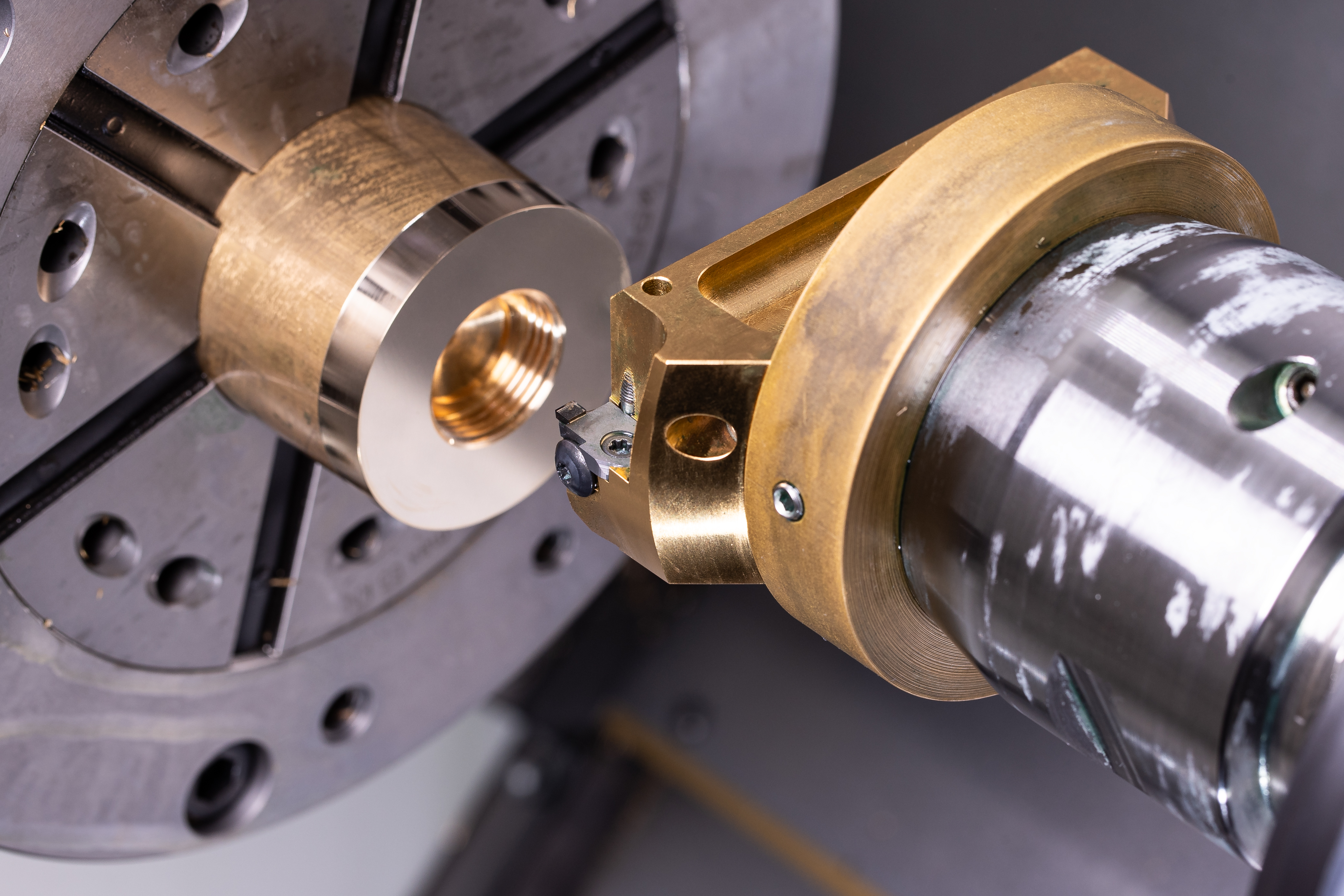 Mit Diamanten zur perfekten Armatur